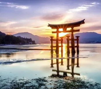 Miyajima: o poartă plutitoare spre insula zeilor
